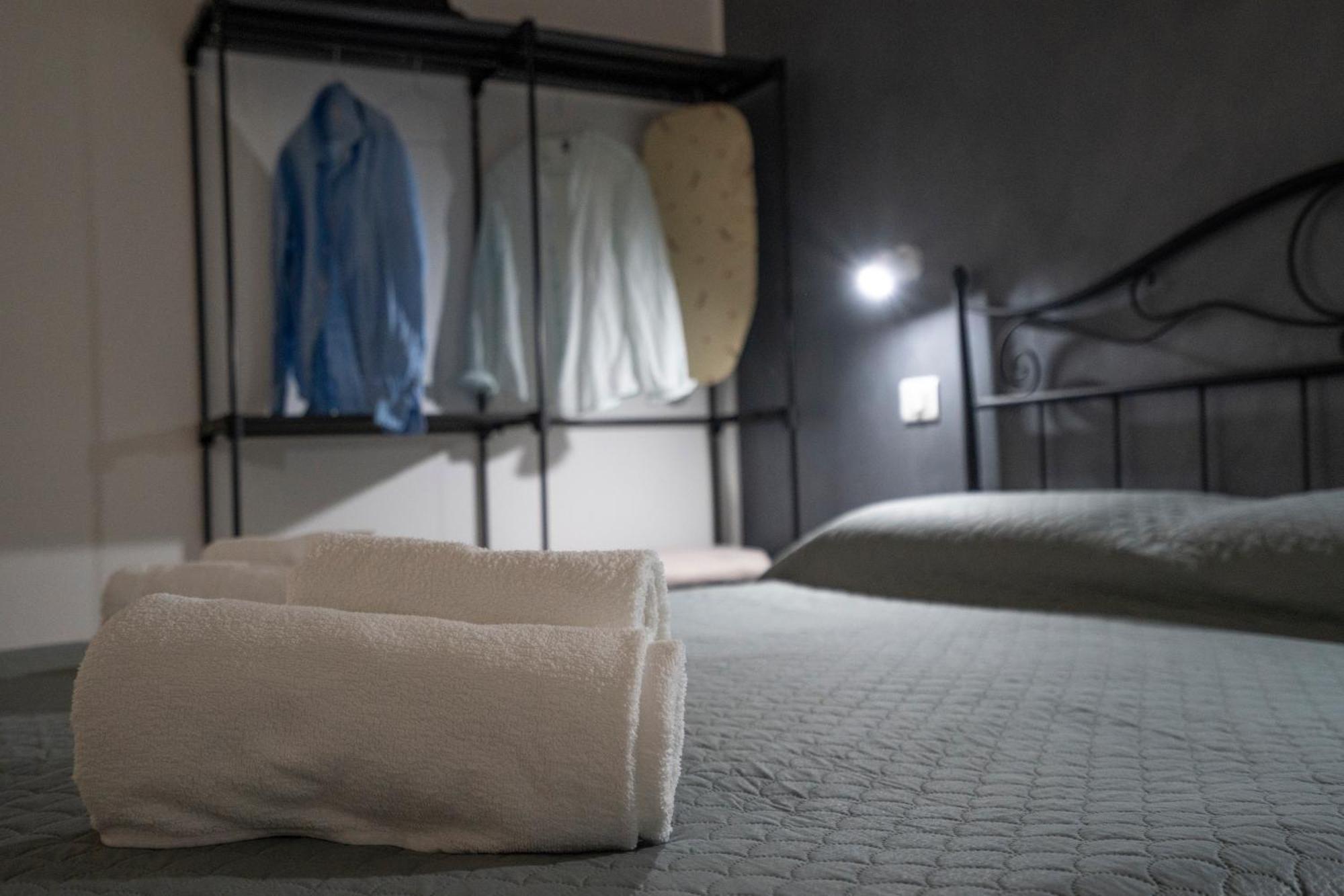 Saverio'S Apartment Тропея Экстерьер фото