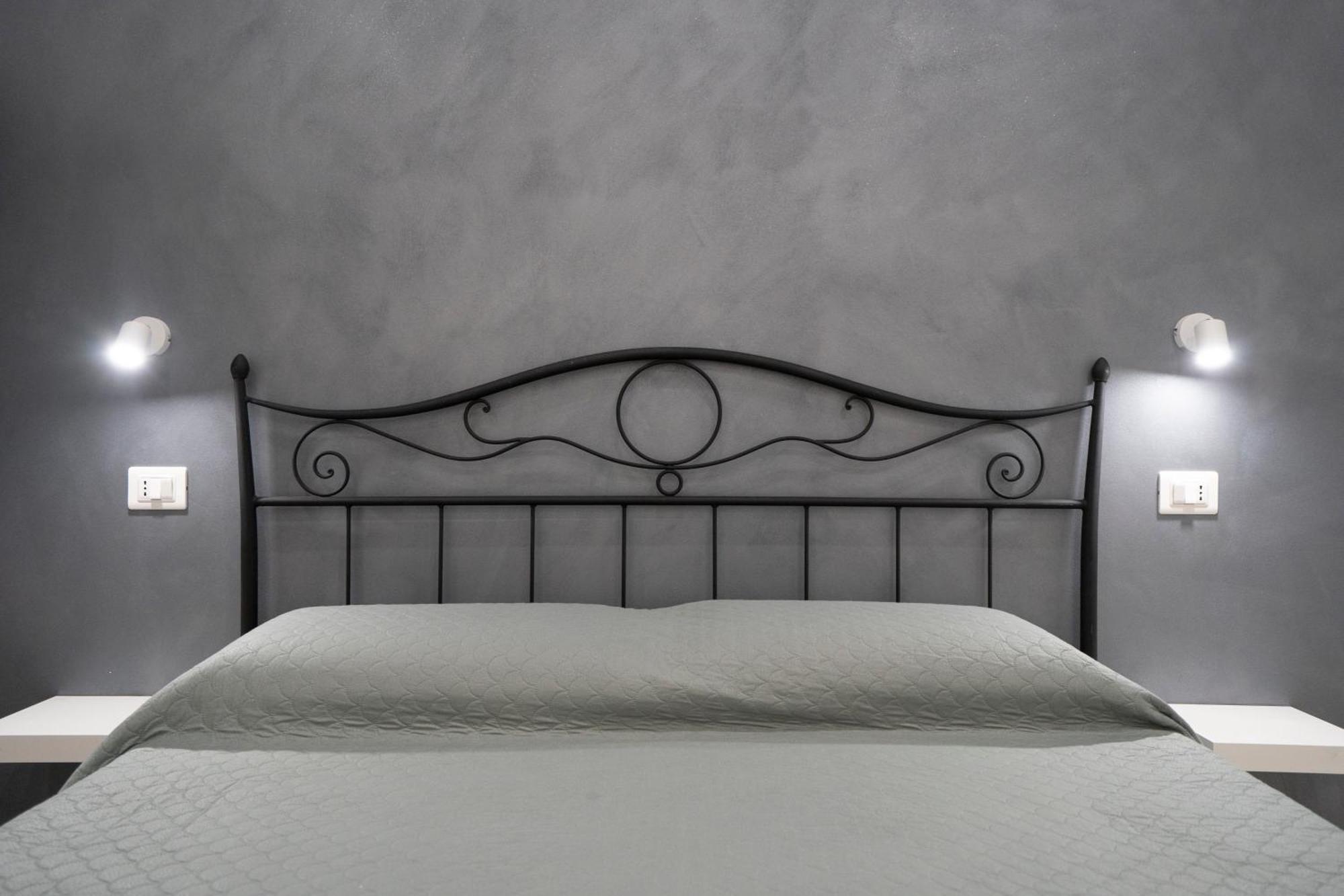 Saverio'S Apartment Тропея Экстерьер фото